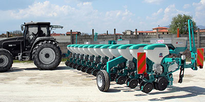 NARDI 12-row planter